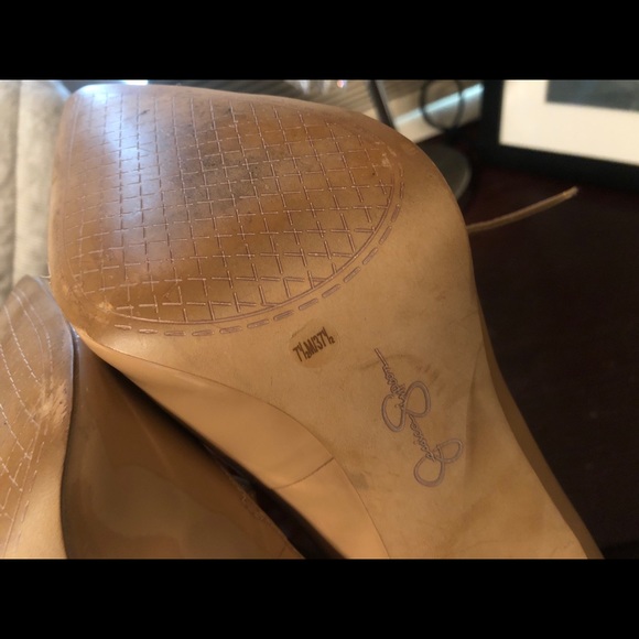 Jessica Simpson Nude Stilettos - Picture 8 of 8